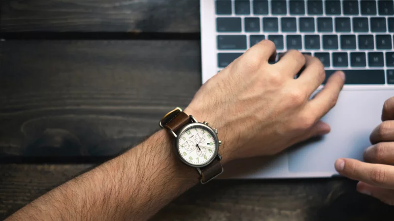 How to Make Time for Your MBA Applications (Video)